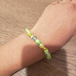 Green bead bracelet